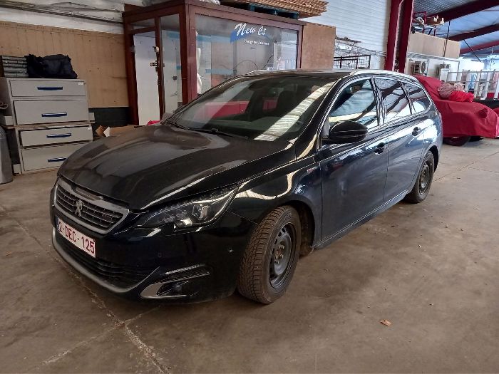 Auto 140257-12.jpg